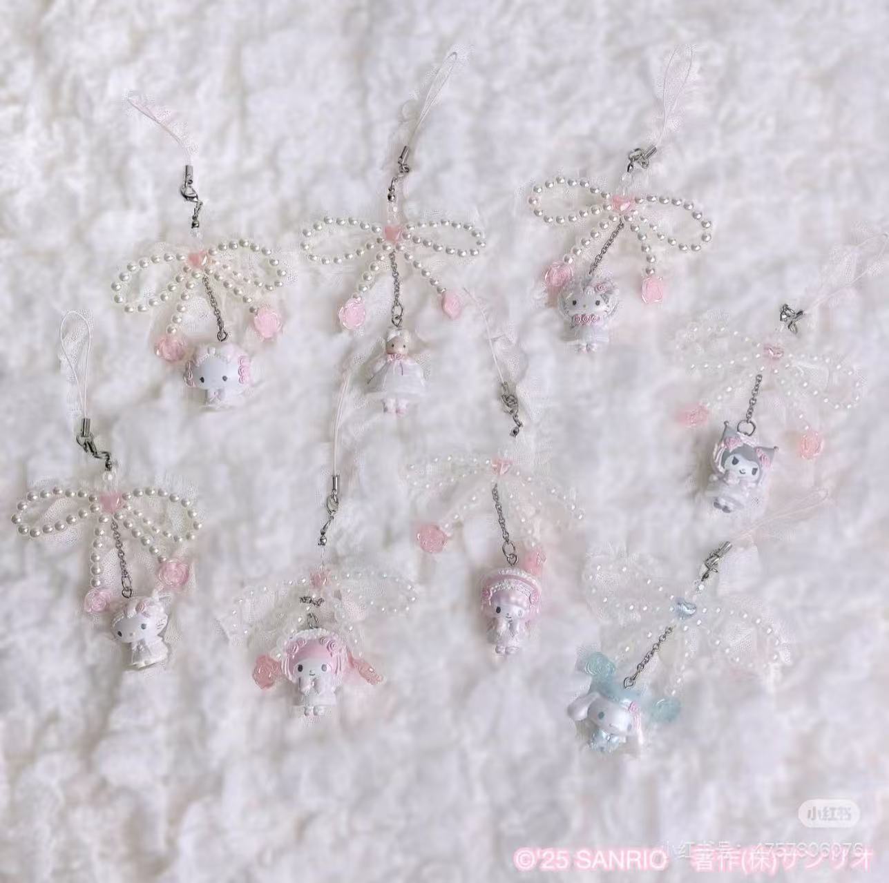 【limit 3】Sanrio｜White Frill Design Charm mystery bag/blind box/All 8 types｜1pcs