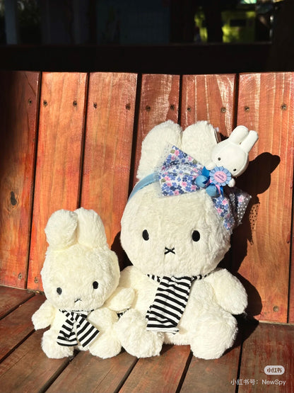 Miffy｜sitting with scarf Plush Dolls/Plush Toy｜23 cm - 9&