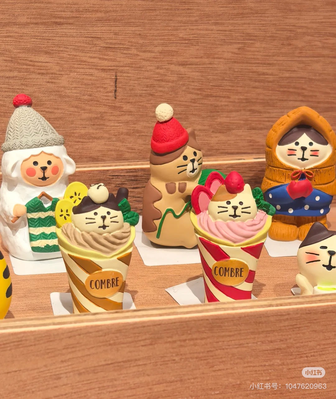 concombre｜Yukinko圣诞系列雪孩子猫咪树脂装饰摆件｜约28 x 25 x H4mm