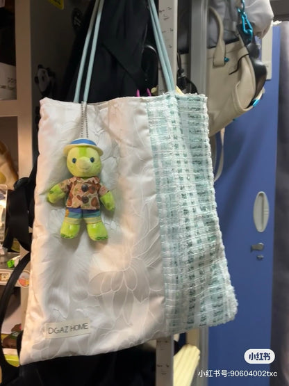 Disney迪士尼 ｜东迪夏日限定夏威夷草帽衬衫站姿Olu小龟毛绒挂件/包挂/胸针