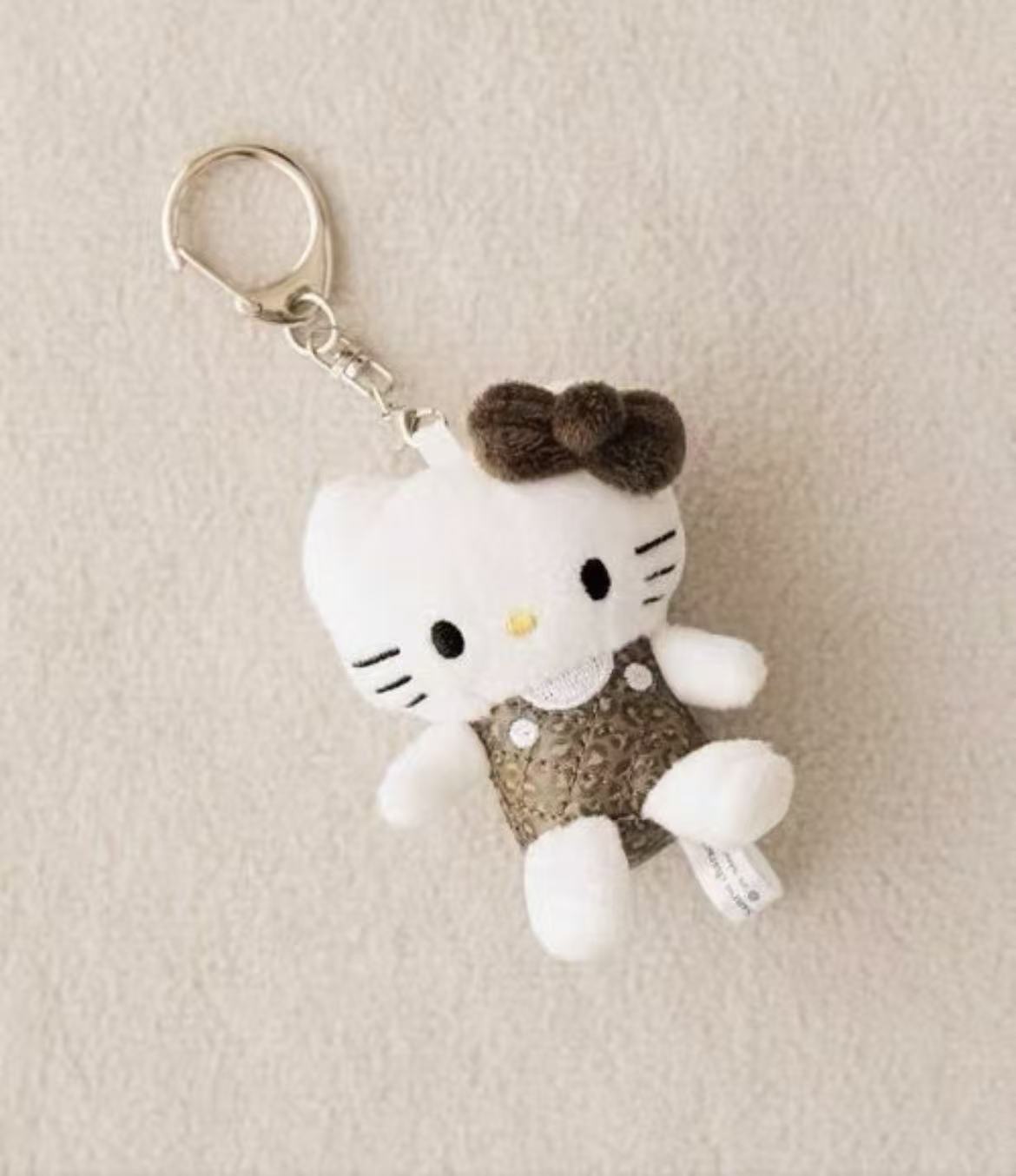 Sanrio｜Hello Kitty x me% Mascot Holder /Plush Keychain