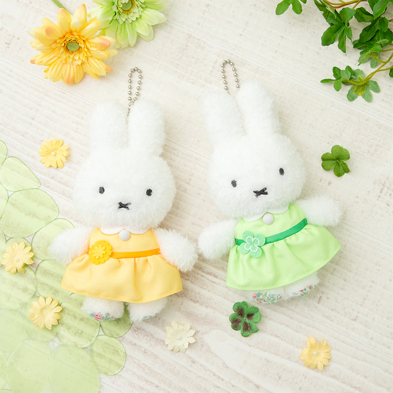 Miffy｜Flower Dress Fluffy Mascot Holder /Plush Keychain｜W110 x H160 mm approx.