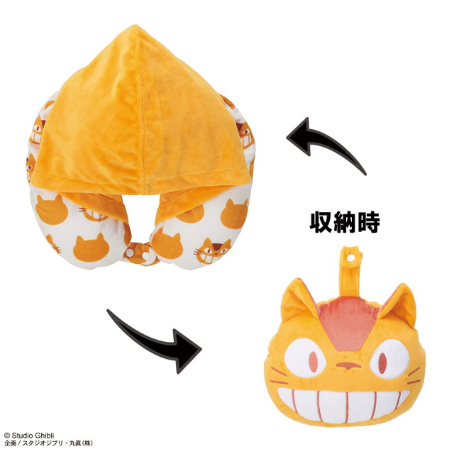 My neighbor totoro｜Marushin Hooded Travel Pillow｜H35 x W33cm approx.