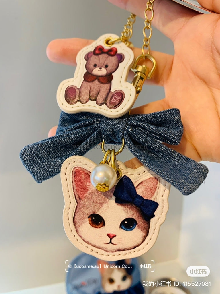 Hello Kittyusj Kitty